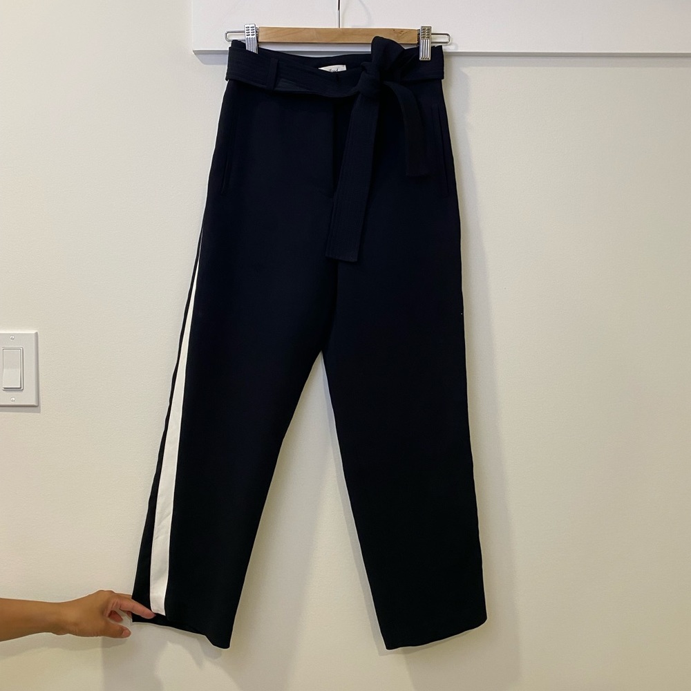 Aritzia Wilfred Jallade Pant Crepe
